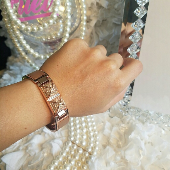 Michael kors bangle - Picture 3 of 7